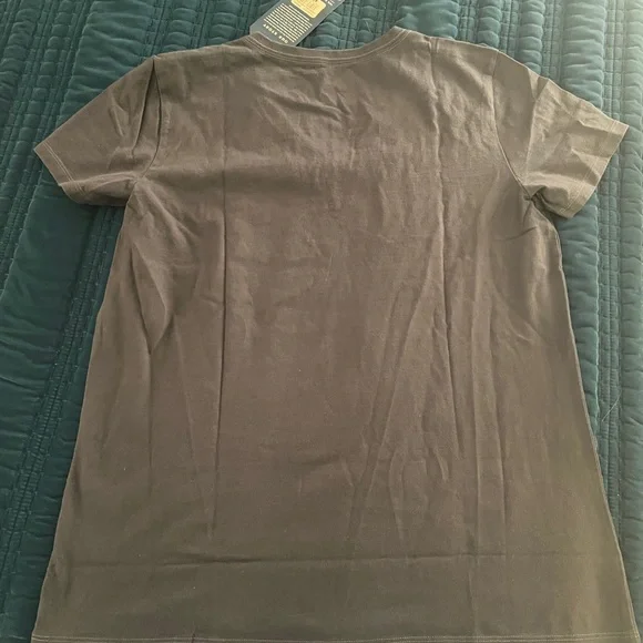 NWT Life is Good Navy Blue Graphic V neck T-Shirt, size large - Picture 6 of 7